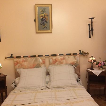 La Forge De La Coudraie Bed & Breakfast Pleugueneuc Bagian luar foto
