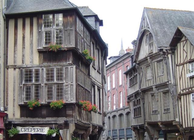 La Forge De La Coudraie Bed & Breakfast Pleugueneuc Bagian luar foto