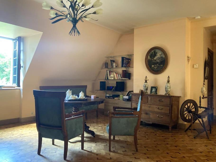 La Forge De La Coudraie Bed & Breakfast Pleugueneuc Bagian luar foto