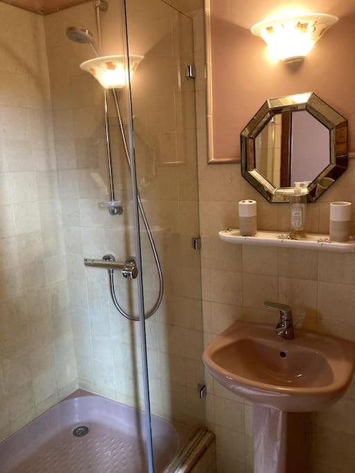 La Forge De La Coudraie Bed & Breakfast Pleugueneuc Bagian luar foto